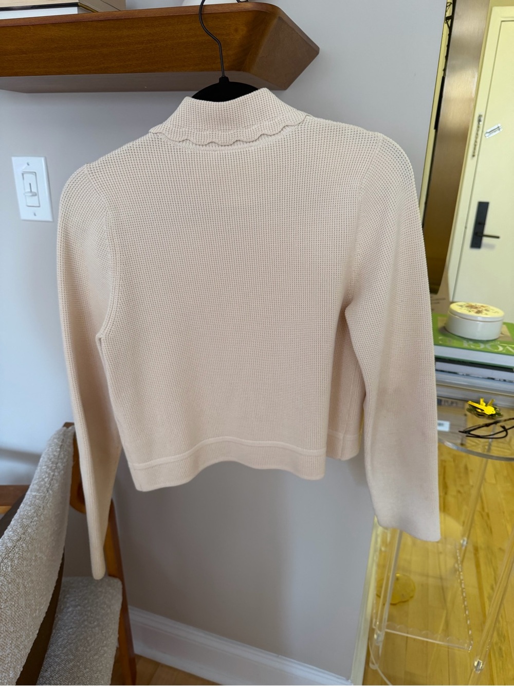 Sandro Cream Scalloped Collar Cropped Jacket - Picture 3 of 8